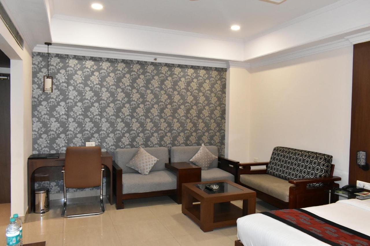 The Orchard Hotel Jharsuguda Ngoại thất bức ảnh