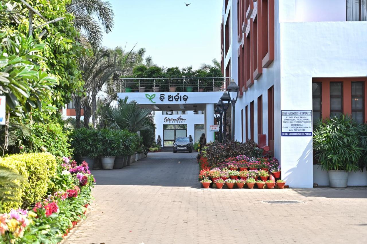 The Orchard Hotel Jharsuguda Ngoại thất bức ảnh