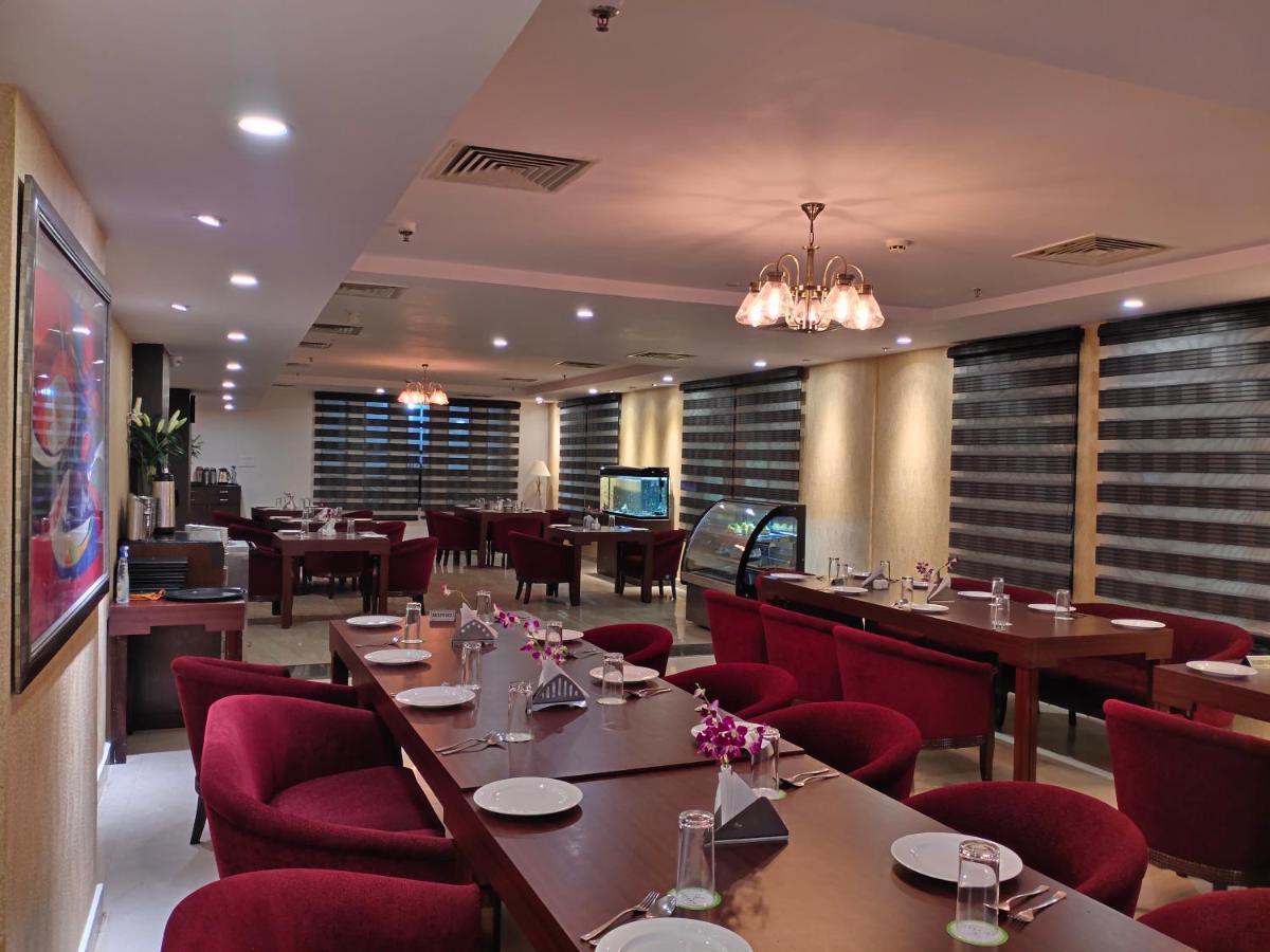 The Orchard Hotel Jharsuguda Ngoại thất bức ảnh
